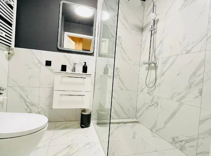 Topaz - Parking , Kozielska 106d מלון גליביצ'ה